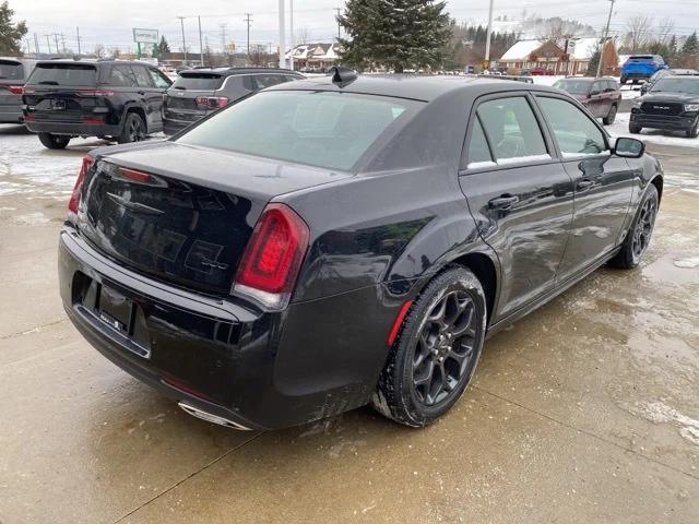 2023 Chrysler 300 Touring-L AWD