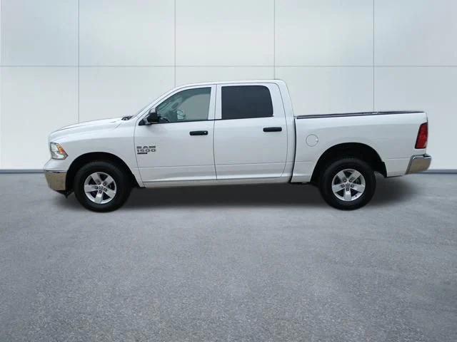 2023 RAM 1500 Classic SLT Crew Cab 4x4 57 Box