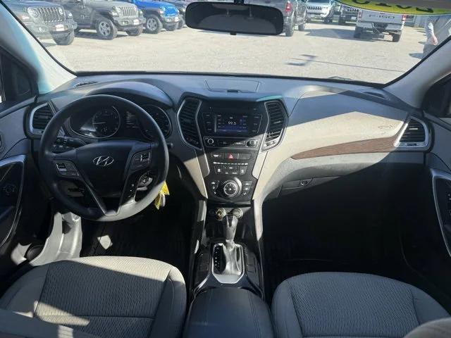2018 Hyundai Santa Fe Sport 2.4L 2018 Hyundai Santa Fe Sport 2.4L