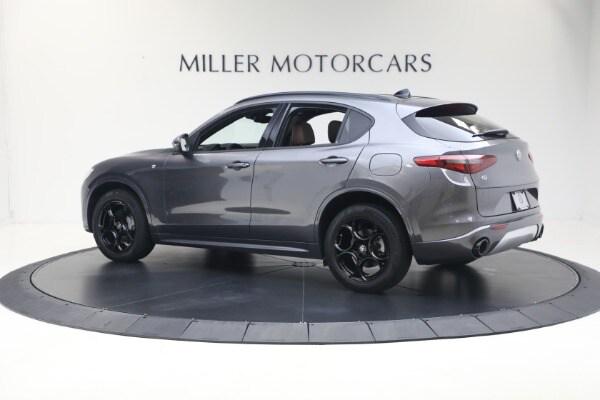 2022 Alfa Romeo Stelvio Ti AWD
