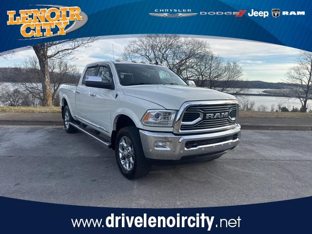 2017 RAM 2500 Limited Crew Cab 4x4 64 Box 2017 RAM 2500 Limited Crew Cab 4x4 64 Box