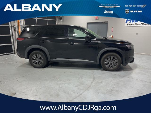2023 Nissan Pathfinder S 4WD 2023 Nissan Pathfinder S 4WD