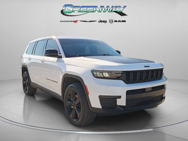 2023 Jeep Grand Cherokee L Altitude 4x2 2023 Jeep Grand Cherokee L Altitude 4x2