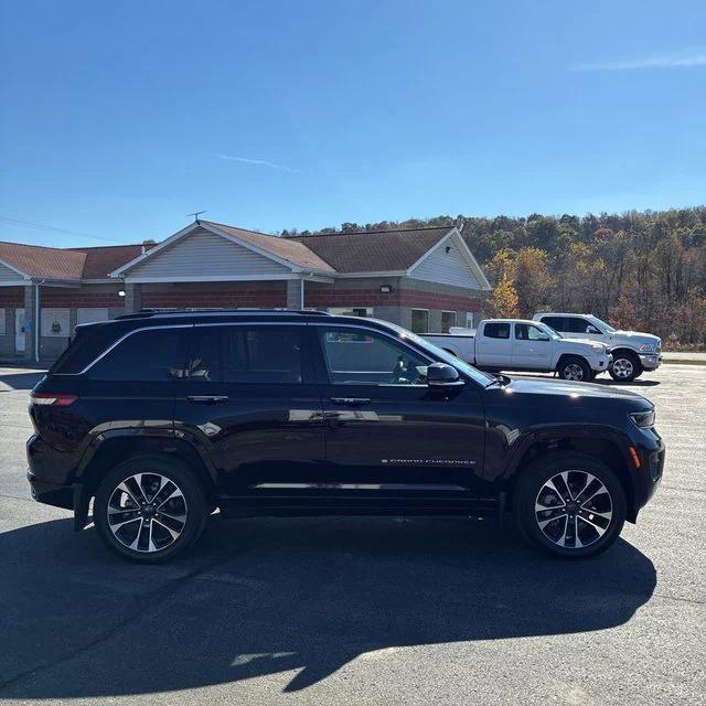 2022 Jeep Grand Cherokee Overland 4x4