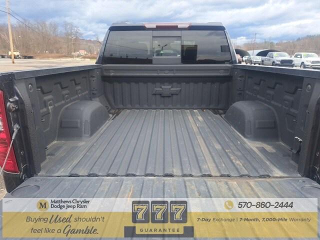 2023 Chevrolet Silverado 1500 4WD Crew Cab Standard Bed LT