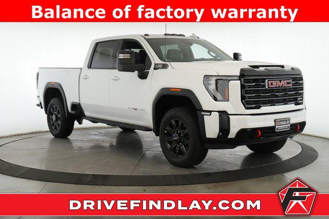 2025 GMC Sierra 2500HD 4WD Crew Cab Standard Bed AT4