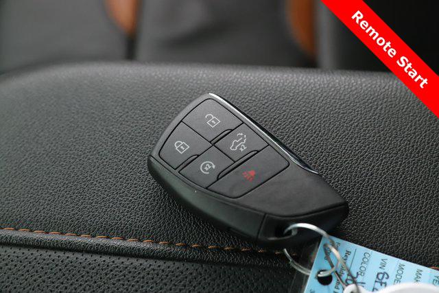 2025 GMC Sierra 2500HD 4WD Crew Cab Standard Bed AT4