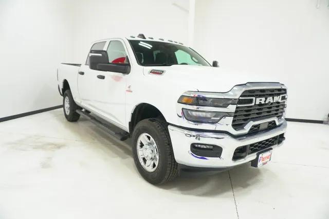 2026 RAM Ram 2500 RAM 2500 TRADESMAN CREW CAB 4X4 64 BOX