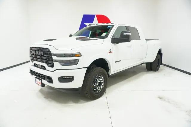 2026 RAM Ram 3500 RAM 3500 LIMITED MEGA CAB 4X4 64 BOX 2026 RAM Ram 3500 RAM 3500 LIMITED MEGA CAB 4X4 64 BOX