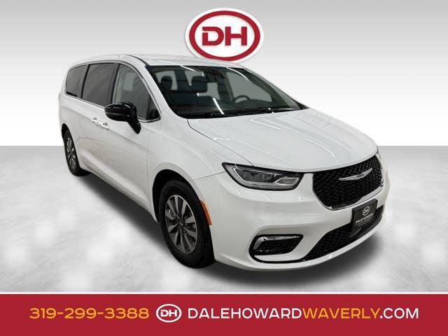 2024 Chrysler Pacifica Hybrid Select 2024 Chrysler Pacifica Hybrid Select