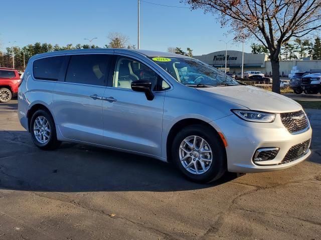 2024 Chrysler Pacifica Touring L 2024 Chrysler Pacifica Touring L