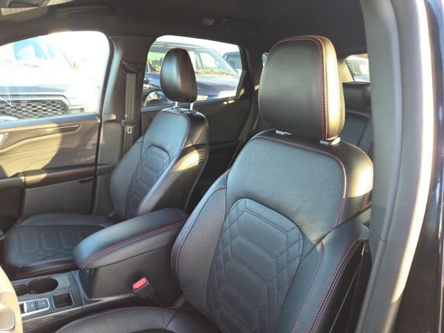 2023 Ford Escape ST-Line Elite