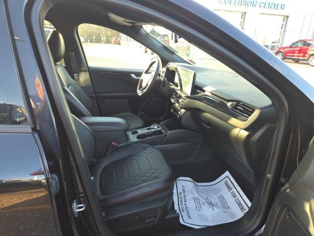 2023 Ford Escape ST-Line Elite