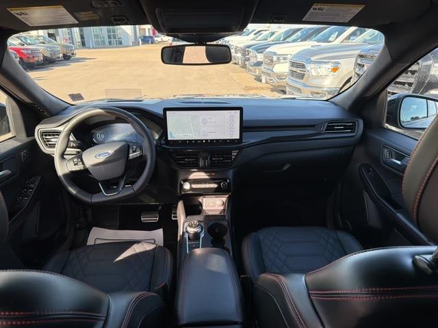 2023 Ford Escape ST-Line Elite
