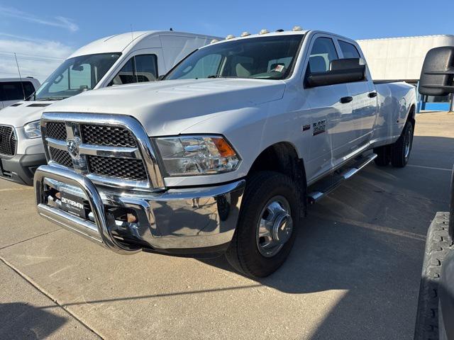 2016 RAM 3500 Tradesman 2016 RAM 3500 Tradesman