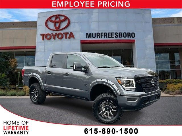 2024 Nissan TITAN Crew Cab SV 4x4 2024 Nissan TITAN Crew Cab SV 4x4