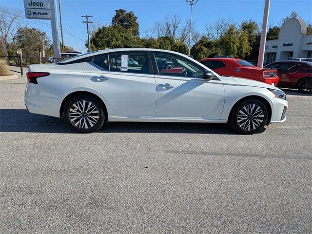 2024 Nissan Altima SV FWD