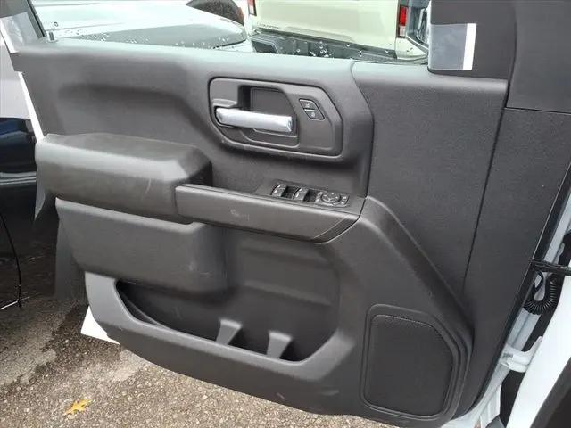2026 Chevrolet Silverado 3500HD Crew Cab, Long Bed, WT Dual Rear Wheel, RWD