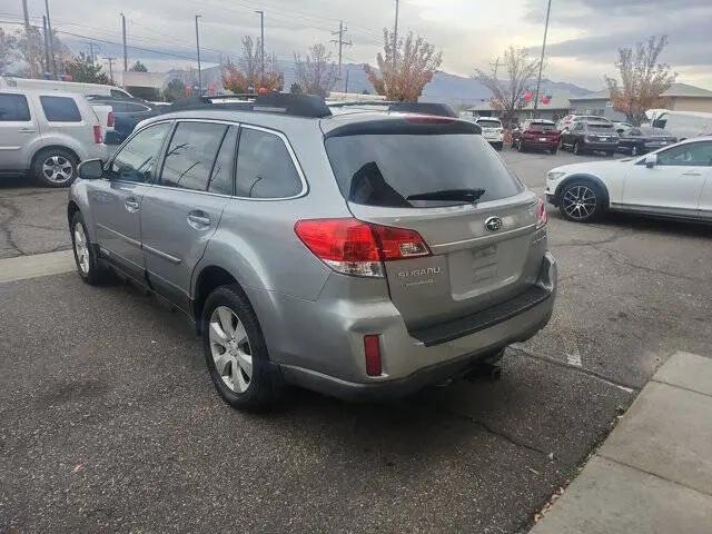 2011 Subaru Outback 2.5i Premium