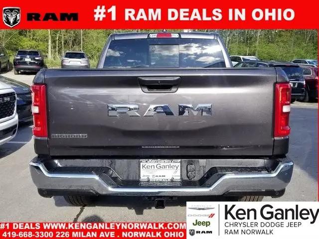 2025 Ram 1500 Big Horn Crew Cab 4x2 57 Box