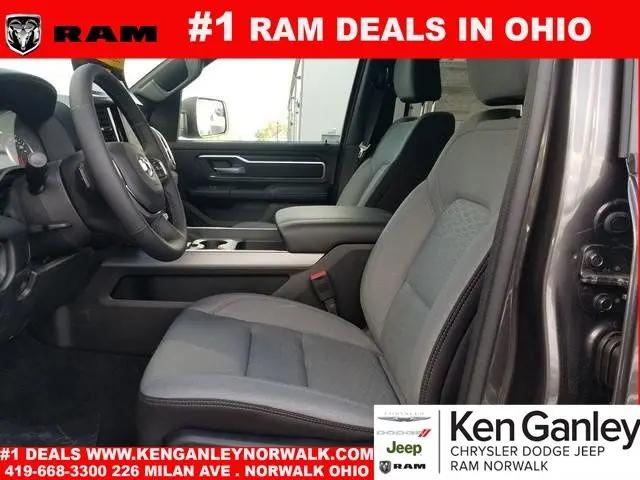 2025 Ram 1500 Big Horn Crew Cab 4x2 57 Box