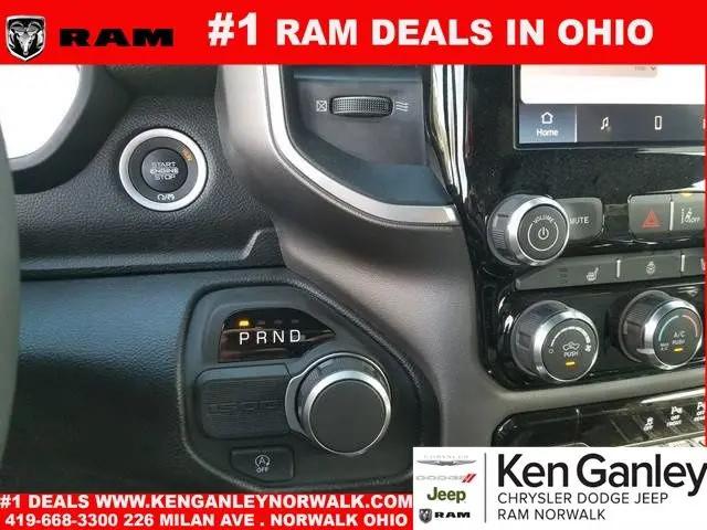 2025 Ram 1500 Big Horn Crew Cab 4x2 57 Box