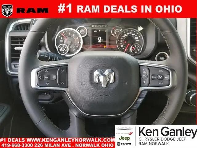 2025 Ram 1500 Big Horn Crew Cab 4x2 57 Box