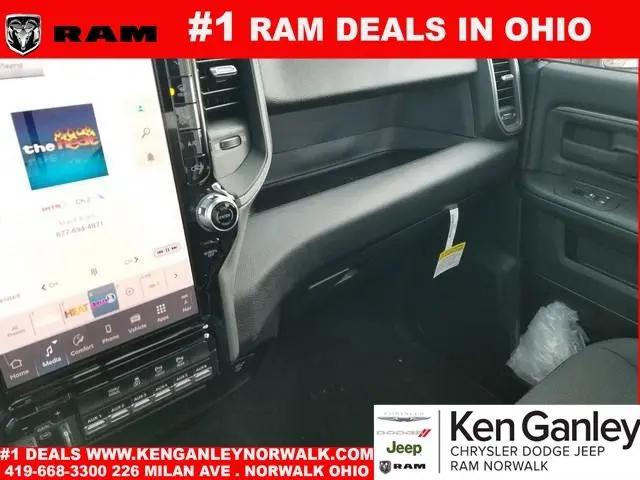 2026 Ram 2500 Tradesman Regular Cab 4x4 8' Box