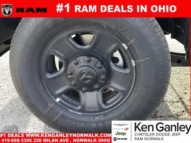 2026 Ram 2500 Tradesman Regular Cab 4x4 8' Box
