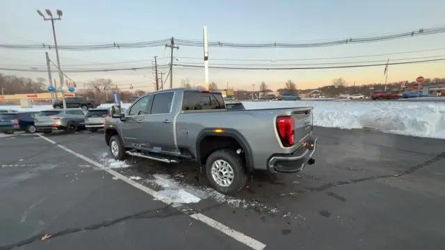 2026 GMC Sierra 2500HD Crew Cab, Standard Bed, SLE, 4WD