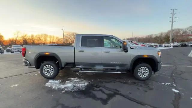 2026 GMC Sierra 2500HD Crew Cab, Standard Bed, SLE, 4WD