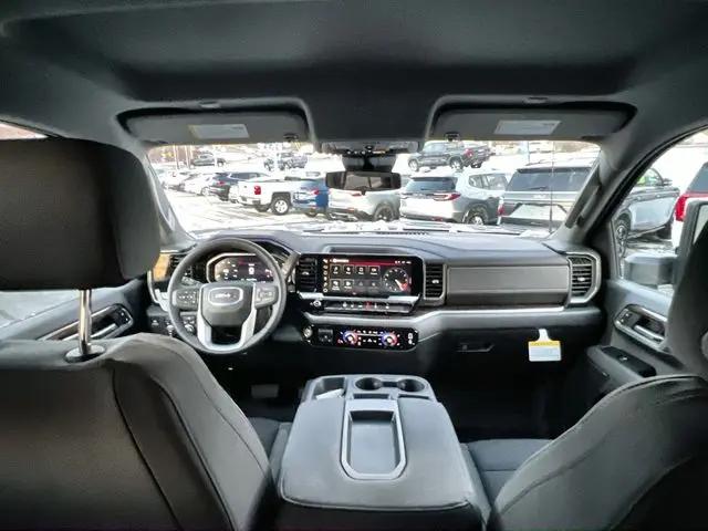 2026 GMC Sierra 2500HD Crew Cab, Standard Bed, SLE, 4WD