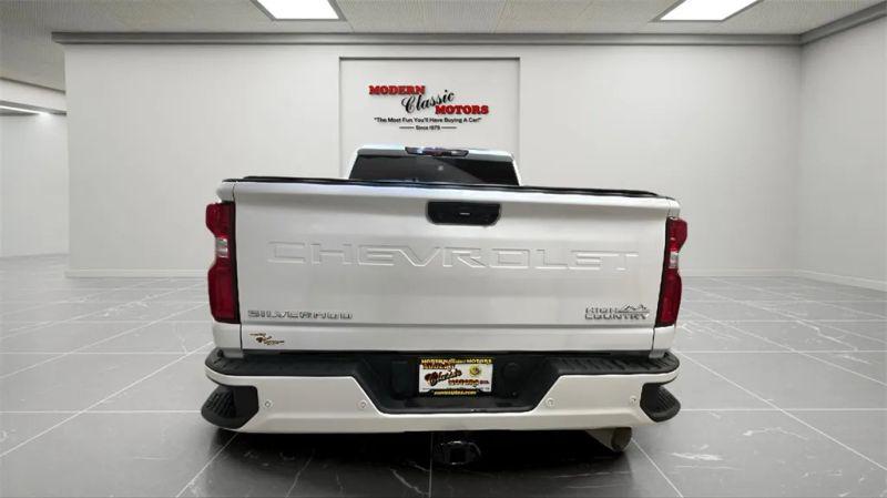 2022 Chevrolet Silverado 3500HD High Country