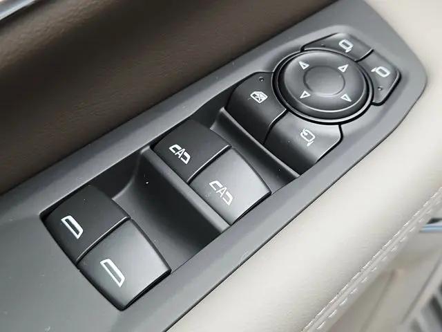 2026 GMC Yukon XL 4WD Elevation