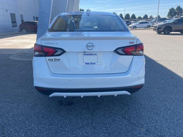 2025 Nissan Versa 1.6 SR