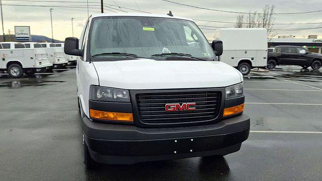 2025 GMC Savana Cargo RWD 2500 Extended Wheelbase Work Van