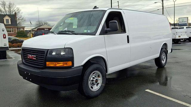 2025 GMC Savana Cargo RWD 2500 Extended Wheelbase Work Van