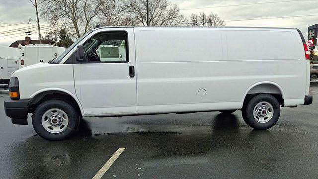 2025 GMC Savana Cargo RWD 2500 Extended Wheelbase Work Van