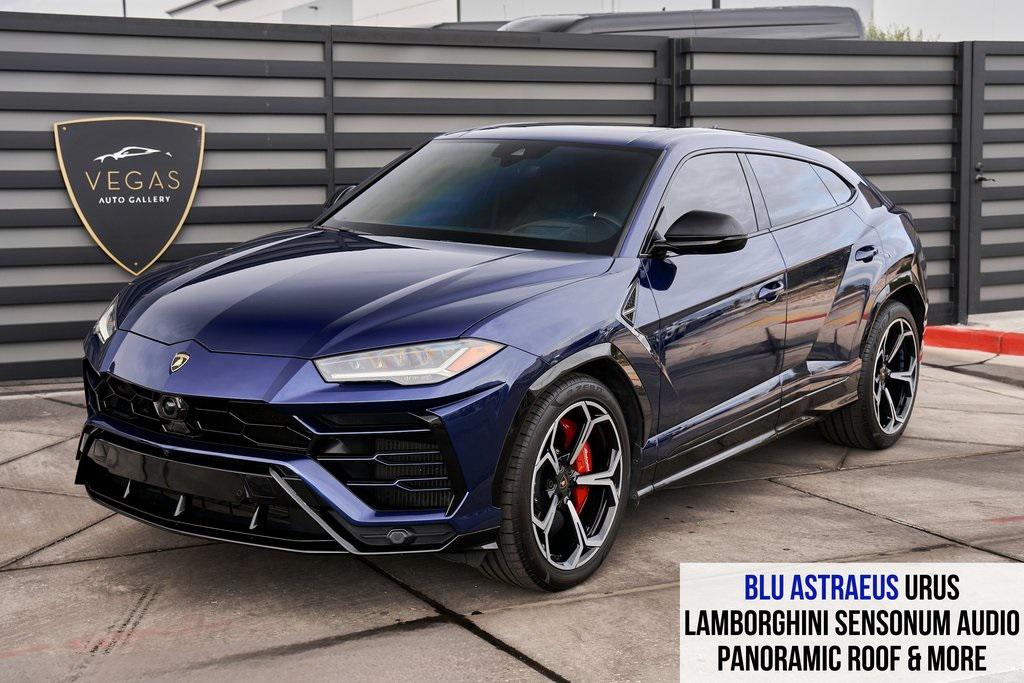 /2021 Lamborghini Urus