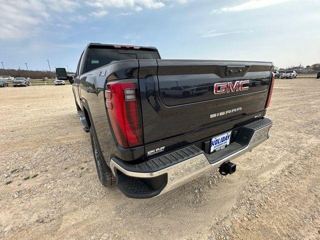 2026 GMC Sierra 2500HD Crew Cab, Standard Bed, SLT, 4WD