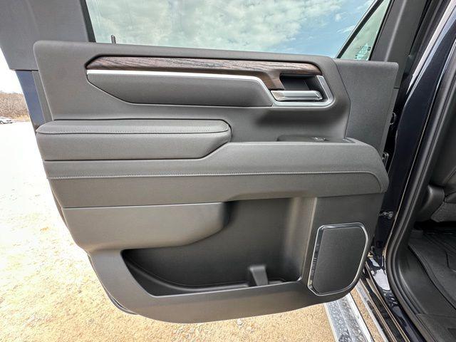 2026 GMC Sierra 2500HD Crew Cab, Standard Bed, SLT, 4WD