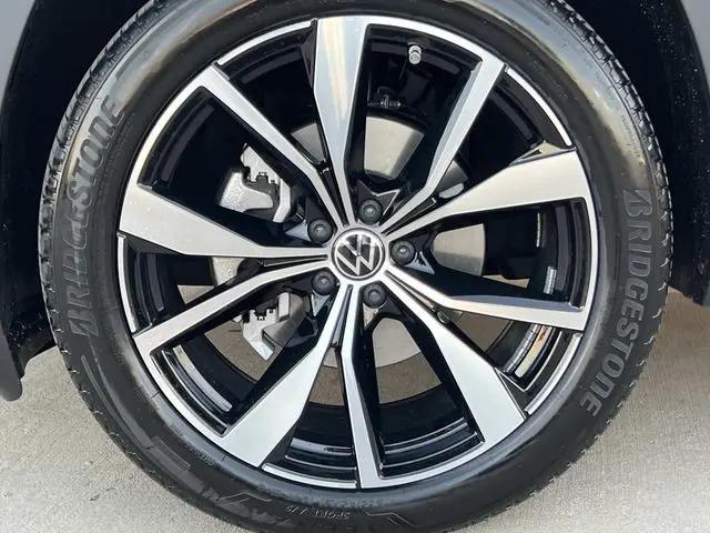 2026 Volkswagen Atlas SEL Premium R-Line