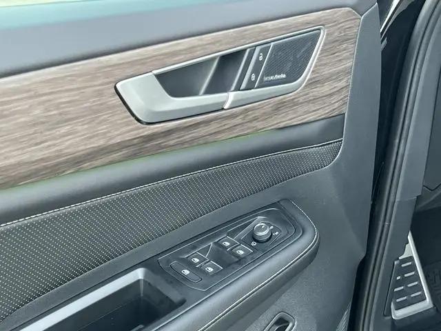 2026 Volkswagen Atlas SEL Premium R-Line