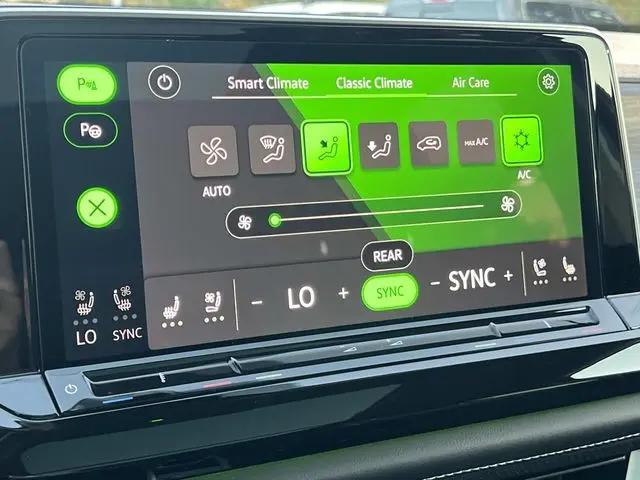 2026 Volkswagen Atlas SEL Premium R-Line