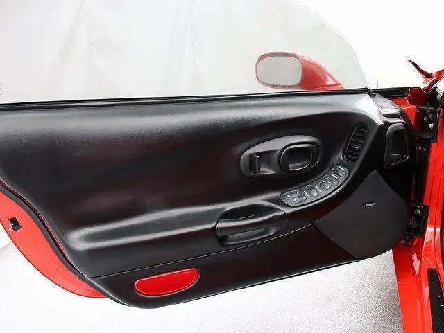 1999 Chevrolet Corvette Base