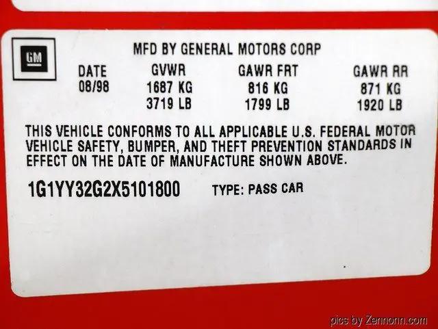 1999 Chevrolet Corvette Base