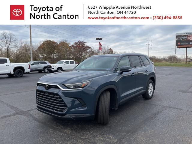 2024 Toyota Grand Highlander XLE's photo