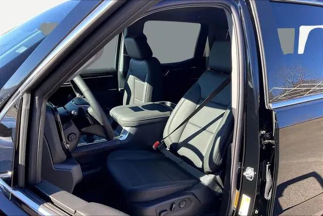2026 GMC Sierra 1500 Crew Cab, Short Bed, SLT, 4WD