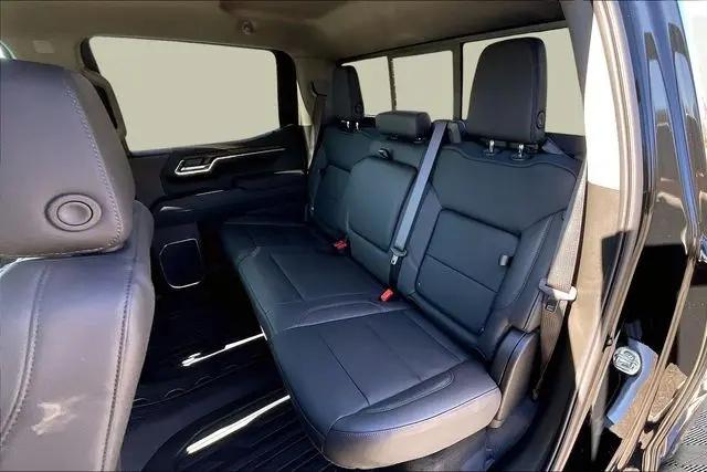 2026 GMC Sierra 1500 Crew Cab, Short Bed, SLT, 4WD