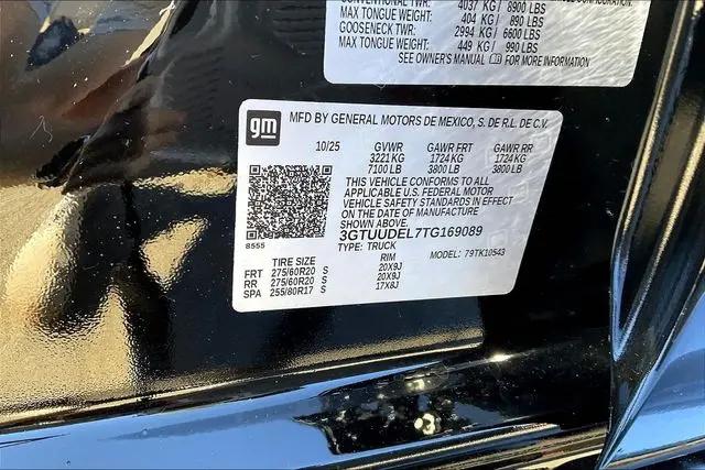 2026 GMC Sierra 1500 Crew Cab, Short Bed, SLT, 4WD